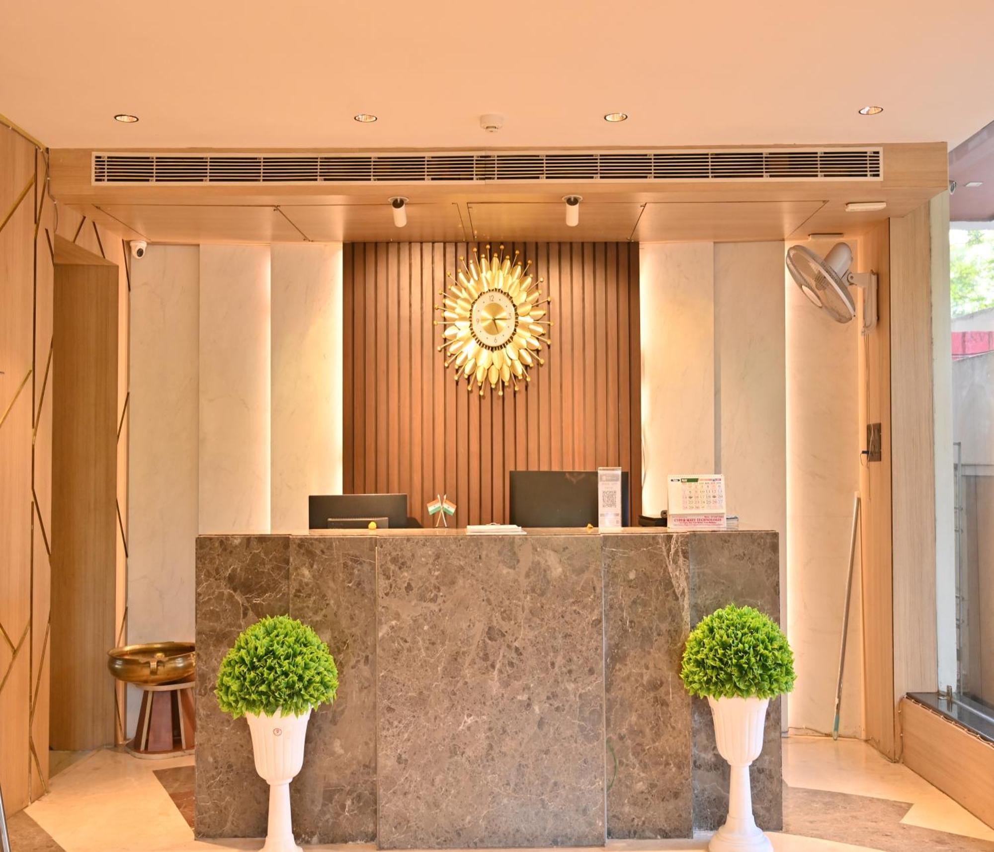 Hotel Silver Land New Digha With Rooftop Pool Exterior photo