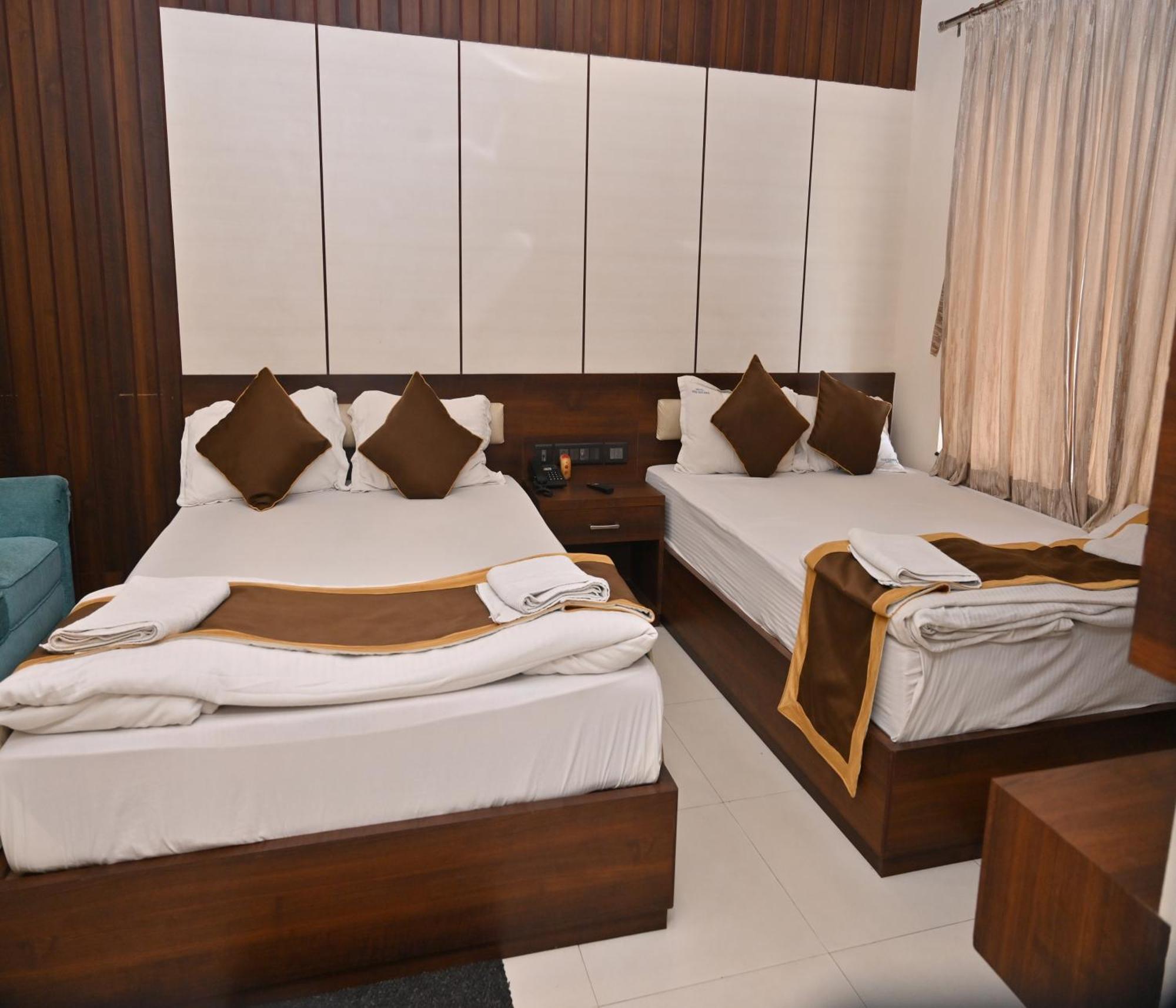 Hotel Silver Land New Digha With Rooftop Pool Exterior photo