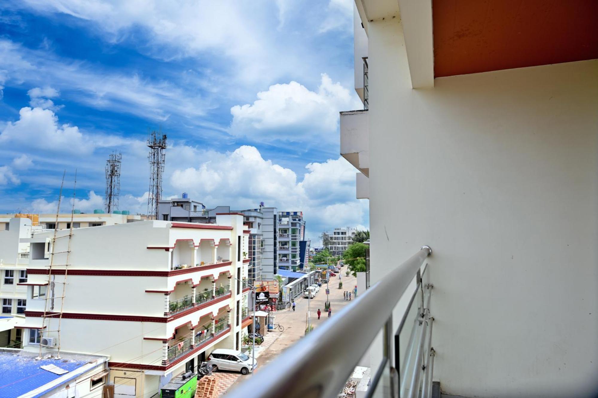 Hotel Silver Land New Digha With Rooftop Pool Exterior photo