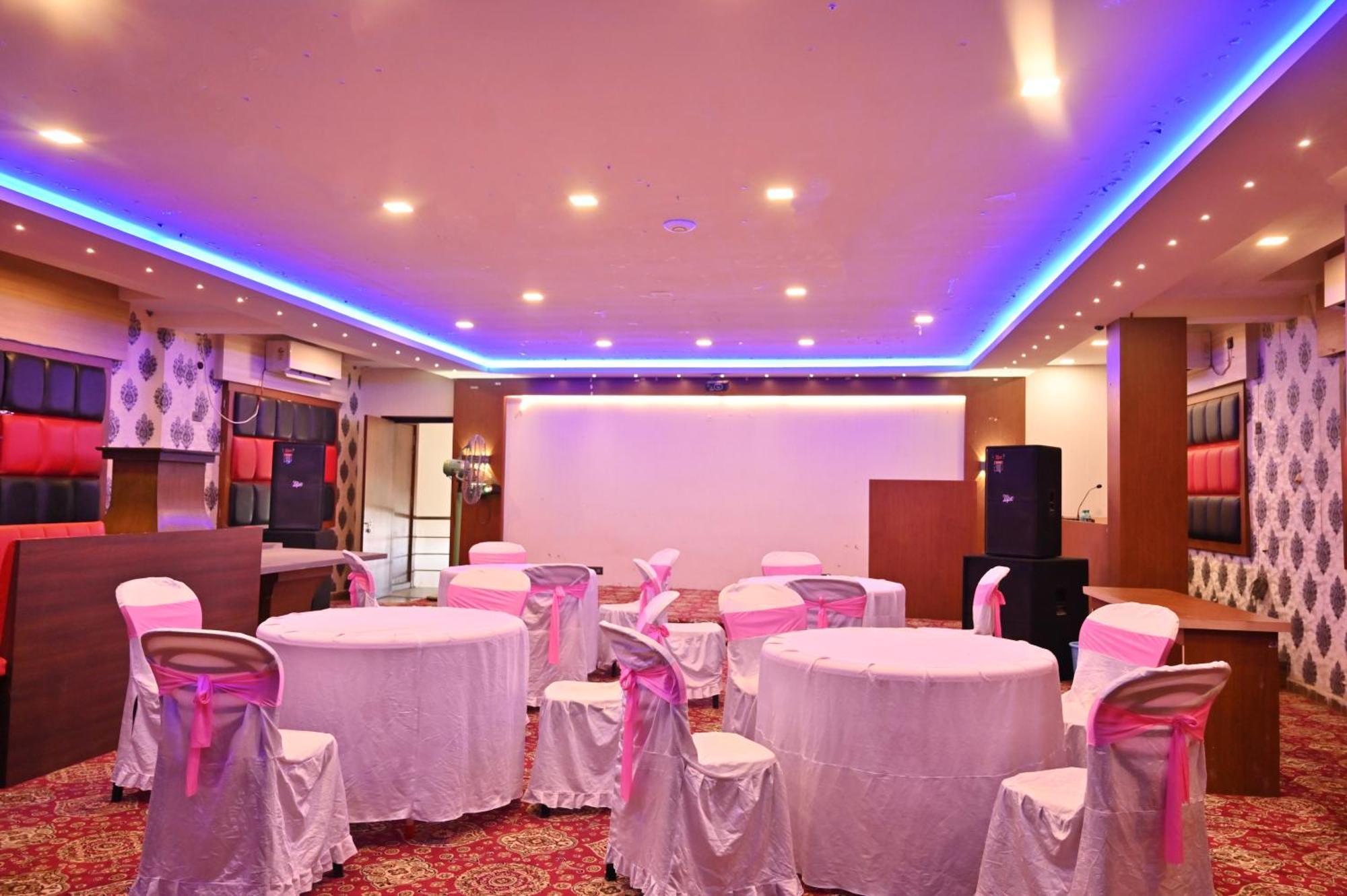 Hotel Silver Land New Digha With Rooftop Pool Exterior photo